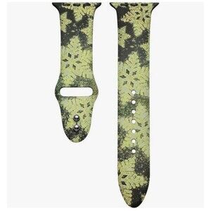 Posh Tech Holiday Snowflake Silicone Apple Watch Band New